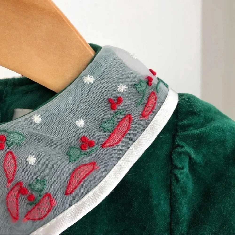 Strasburg Christmas dress green velvet, embroidered collar & satin sash 6 month - Picture 5 of 11